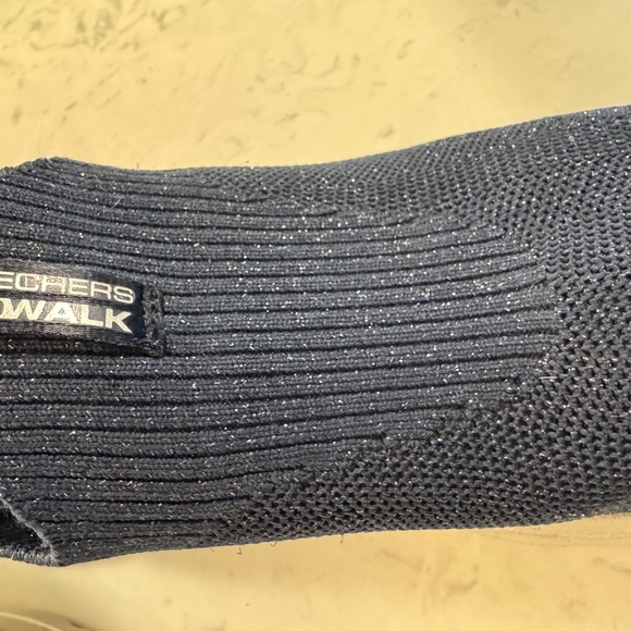 Sketchers Go Walk machine washable starlit navy slip ons, size 8.5 - Picture 13 of 16